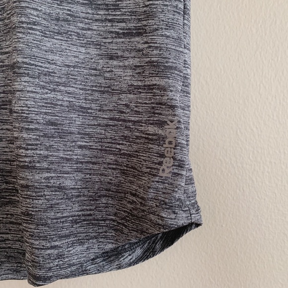 Reebok training tee - Picture 2 of 4